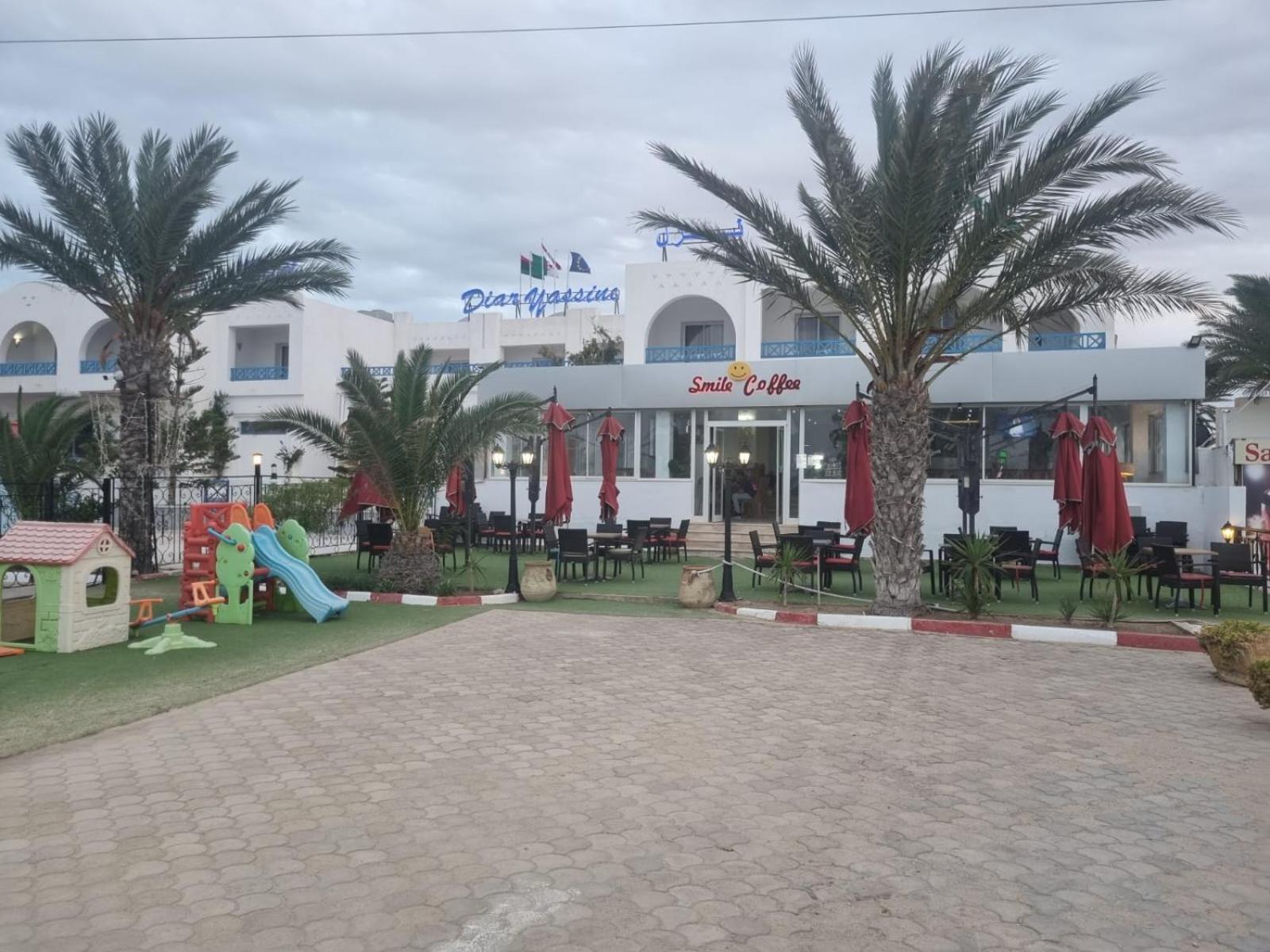Hotel Diar Yassine Midoun Luaran gambar